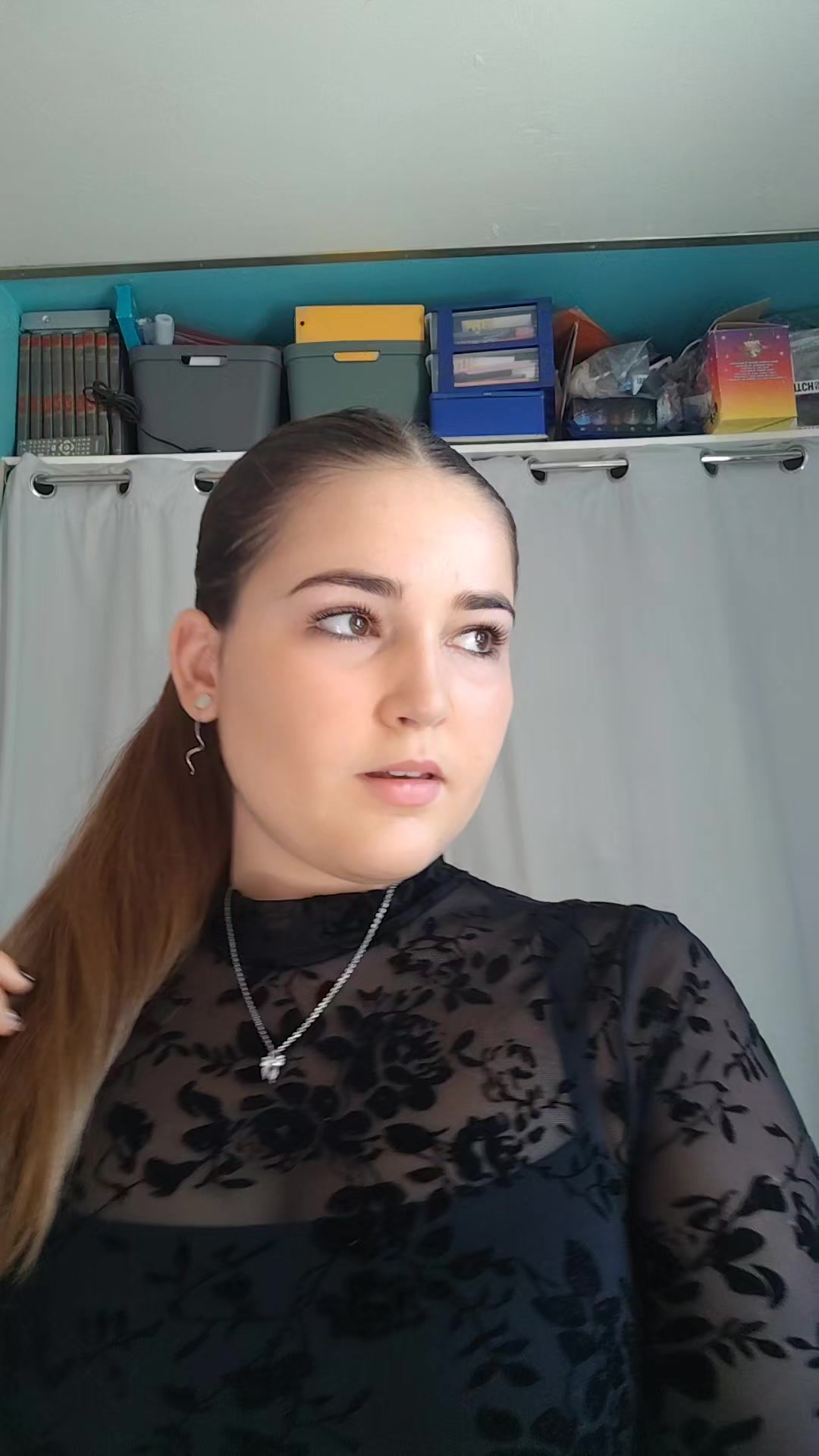 @Alicia