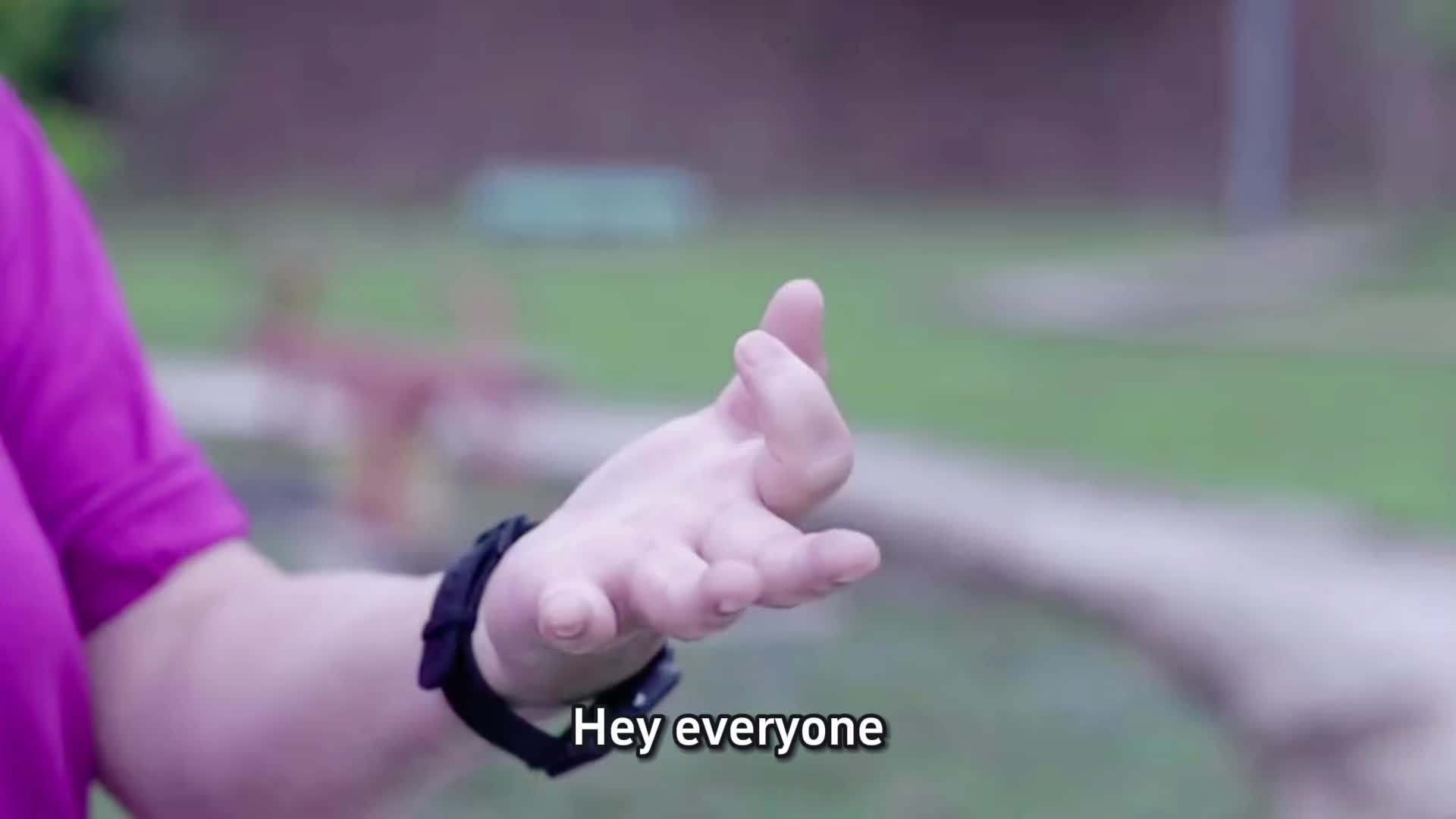 @修念