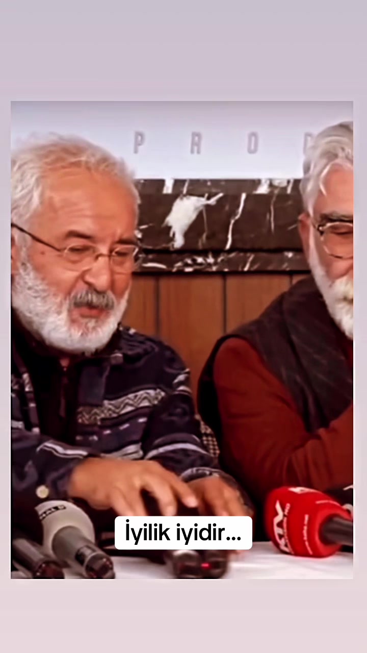 @SerhatSarı&ccedil;i&ccedil;ek