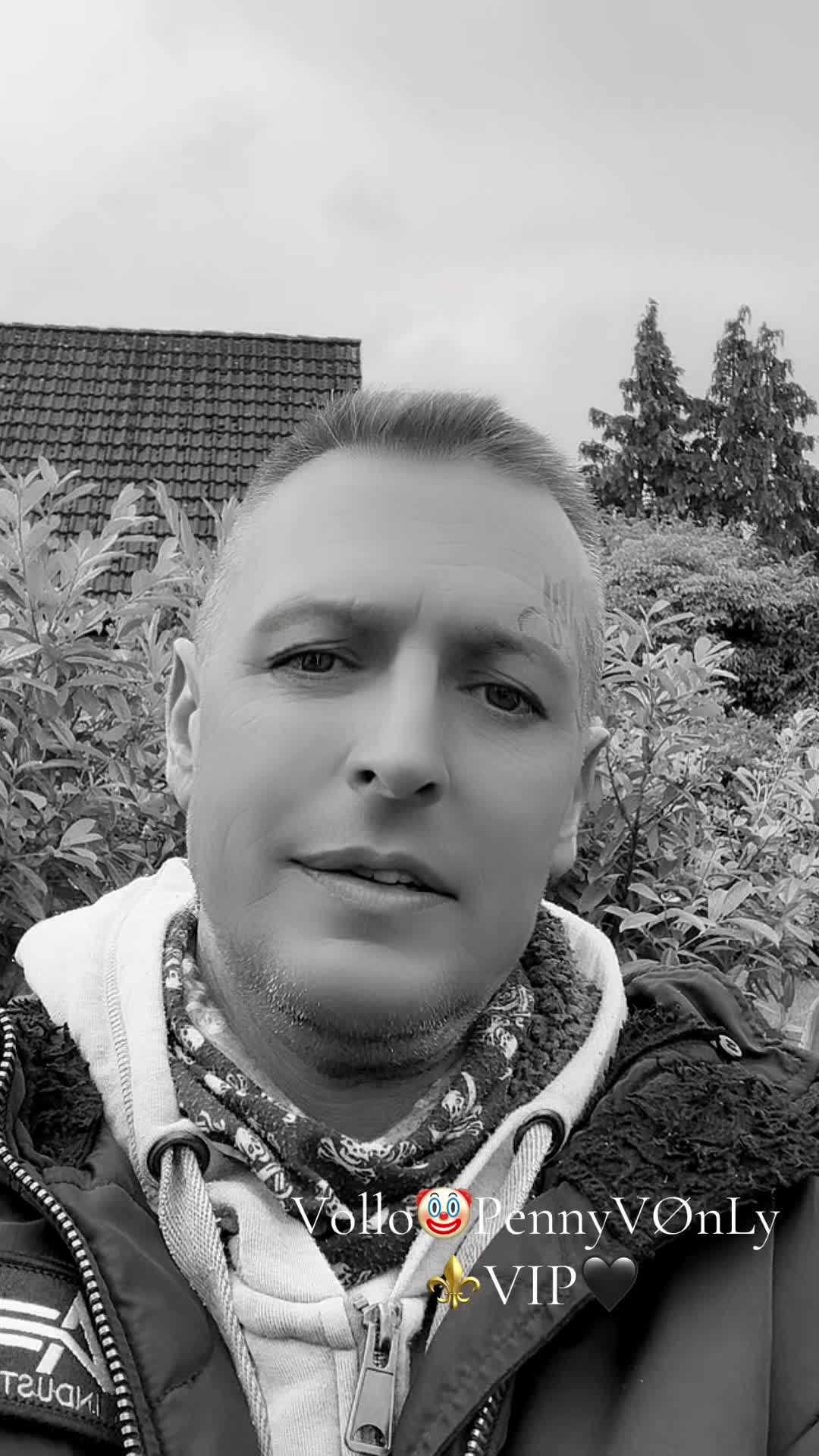 @Vollo🤡PennyV&Oslash;nLy⚜️VIP🖤