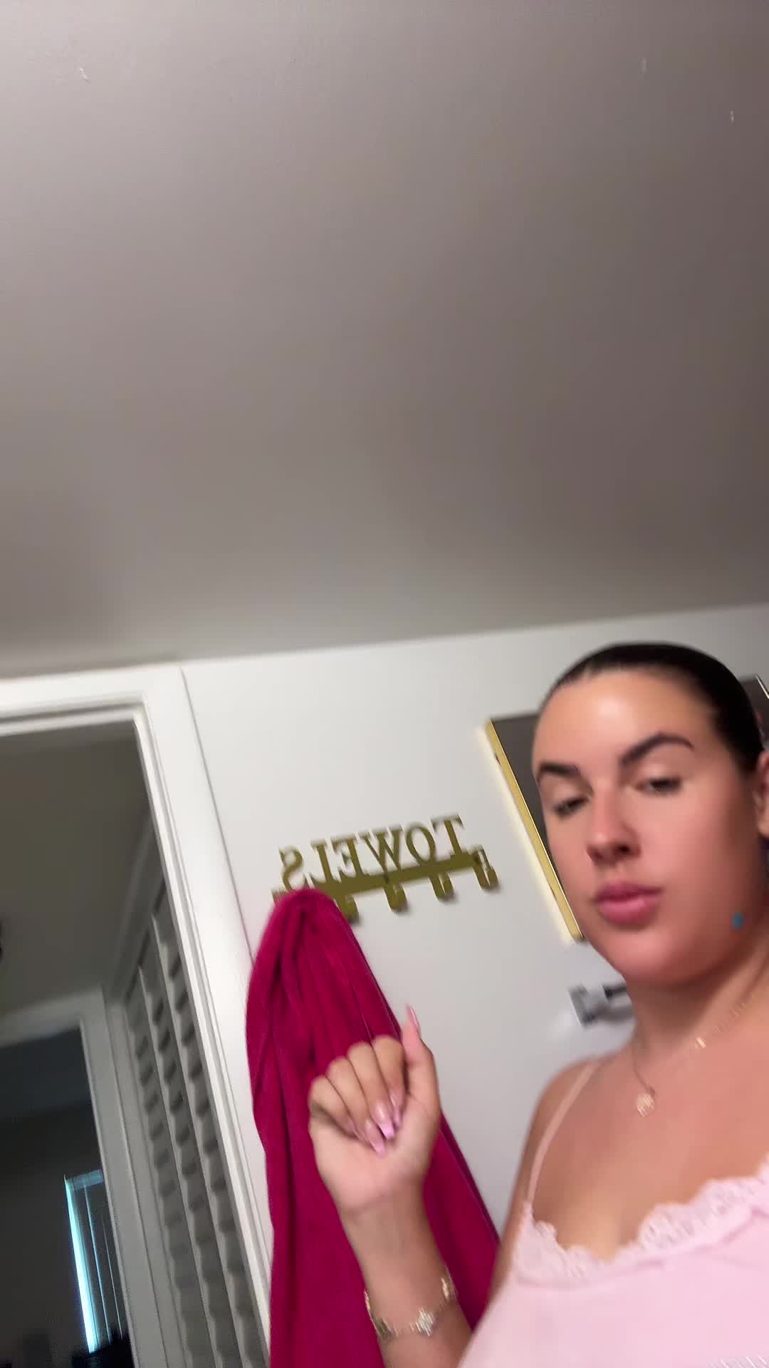 @Maddielizxo