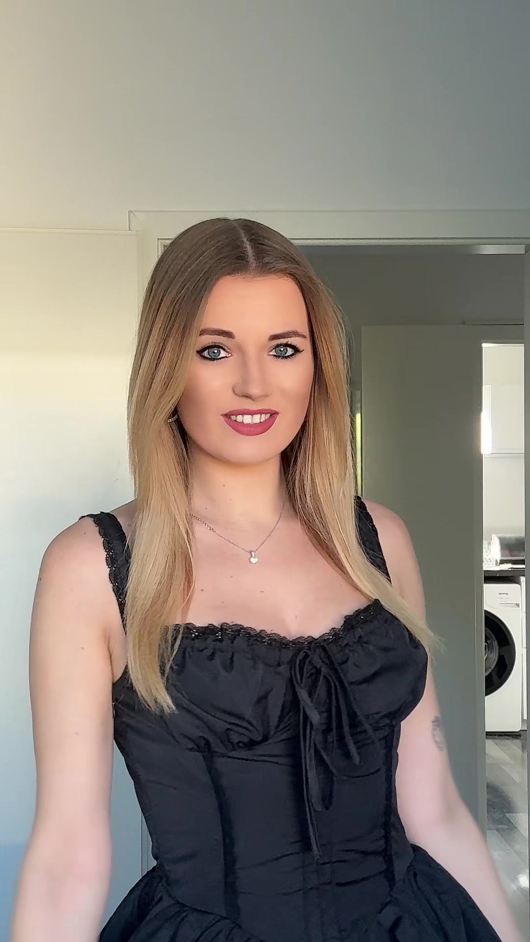 @semi.doeneke