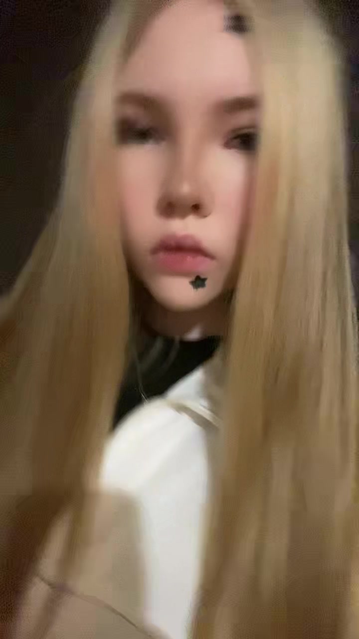@Соффийка🪼