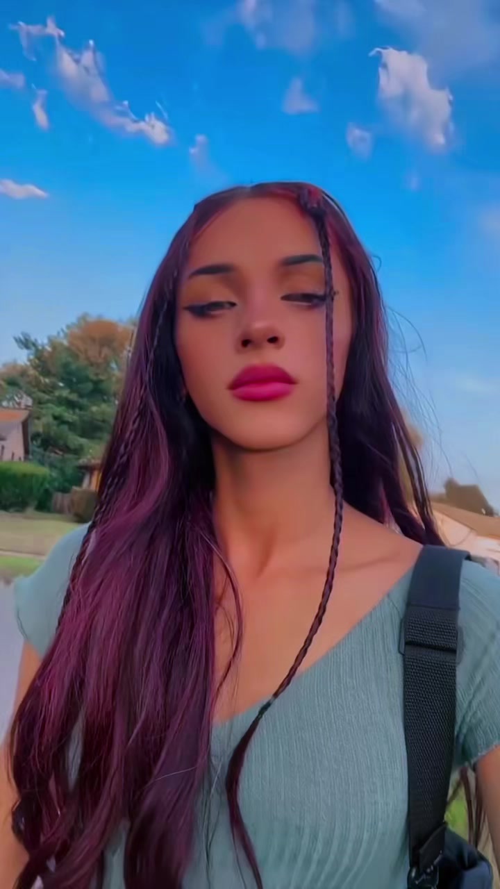 @laryssa_meloo_