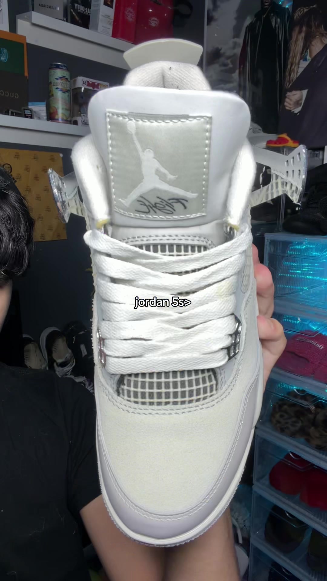 @luvvkicks