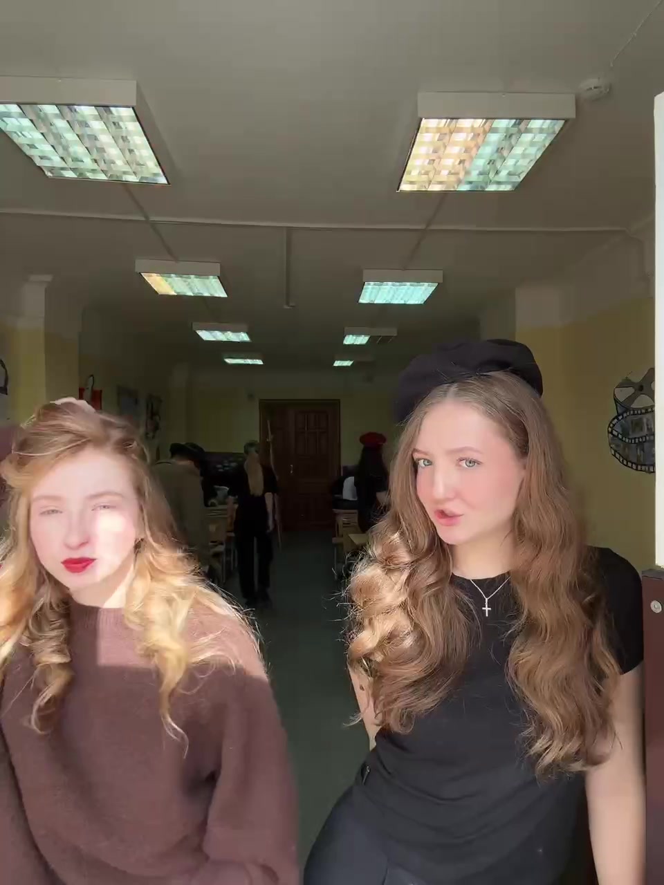@соня