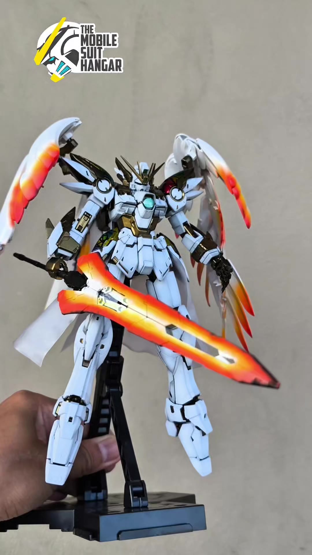 @The Mobile Suit Hangar