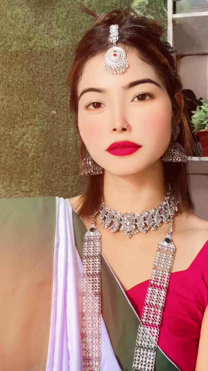 @Maya beautyparlour