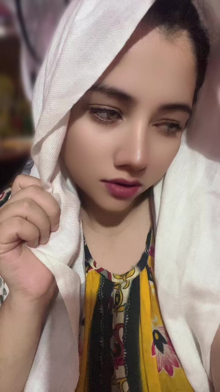 @Dikshyasharma🧿