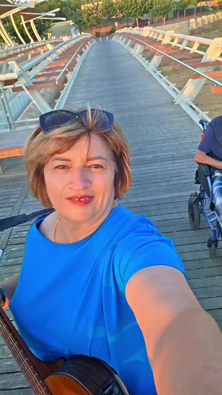 @anamereneanu8