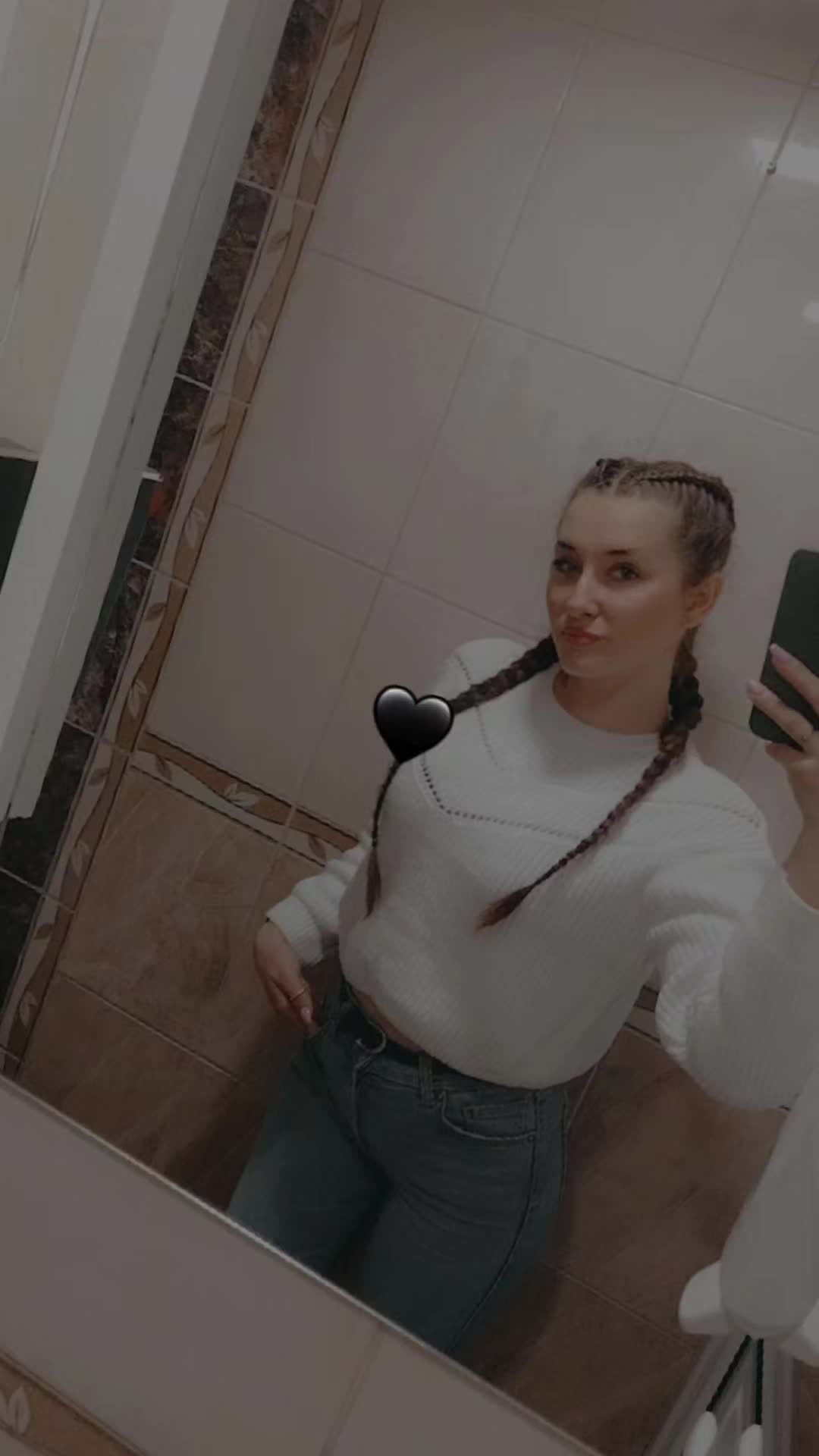 @andja998