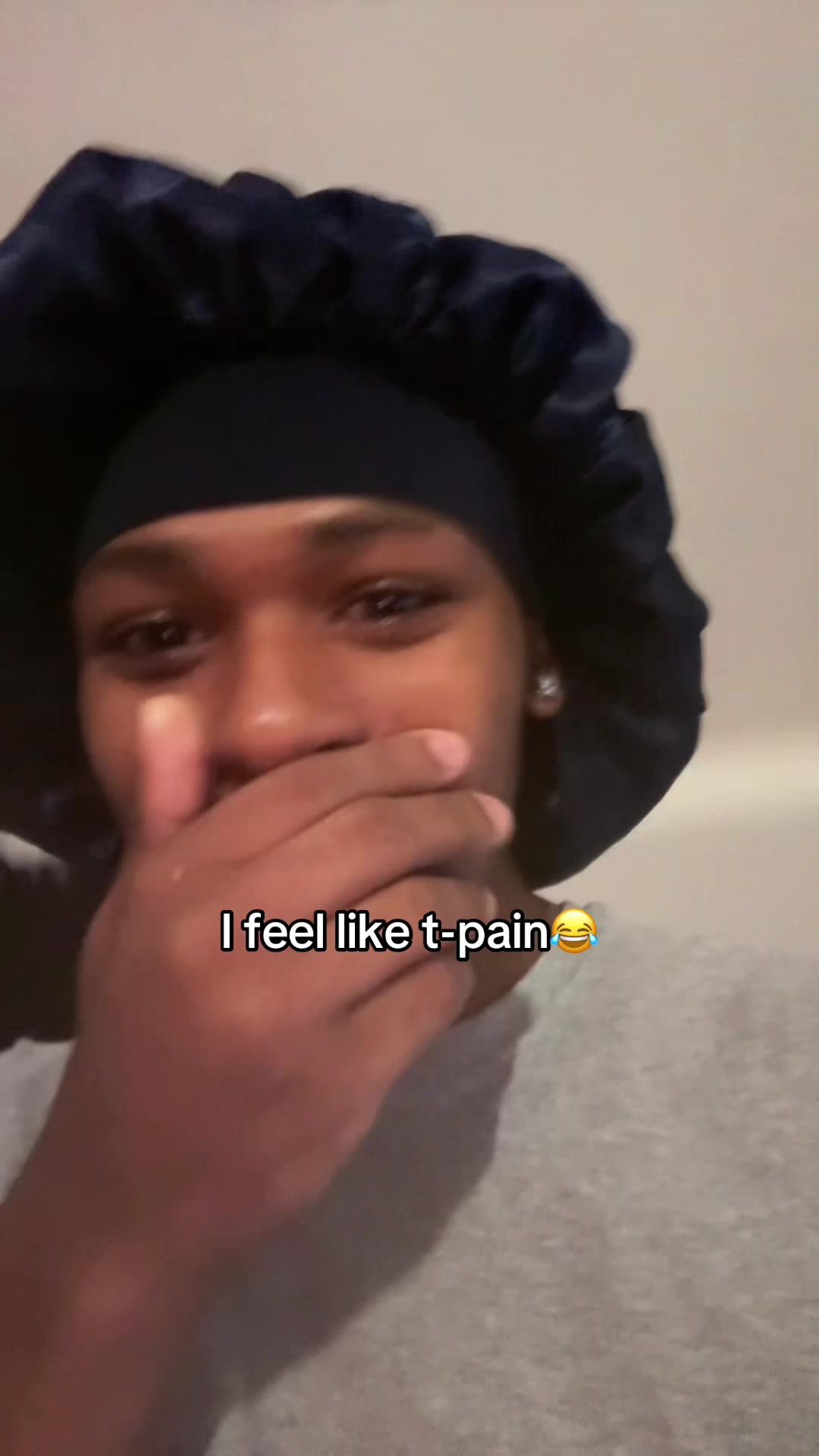 @Dee🧸