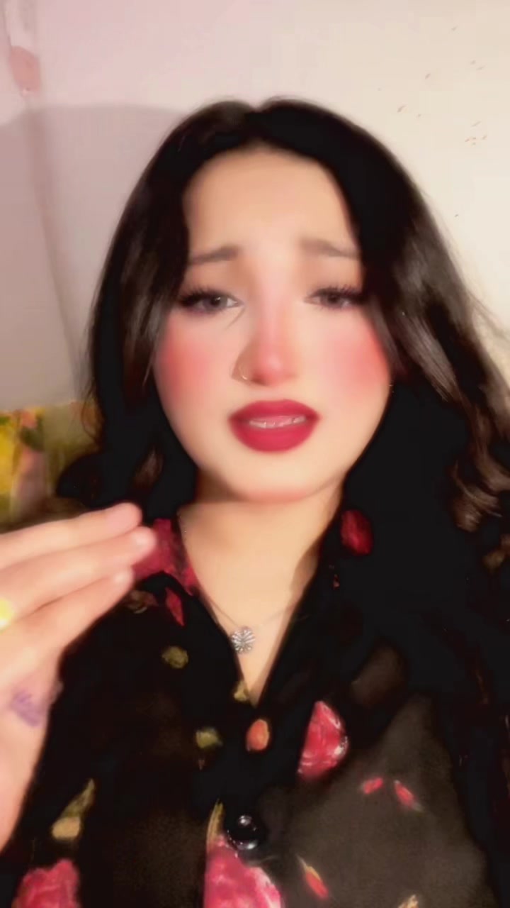 @cheekupeeku2