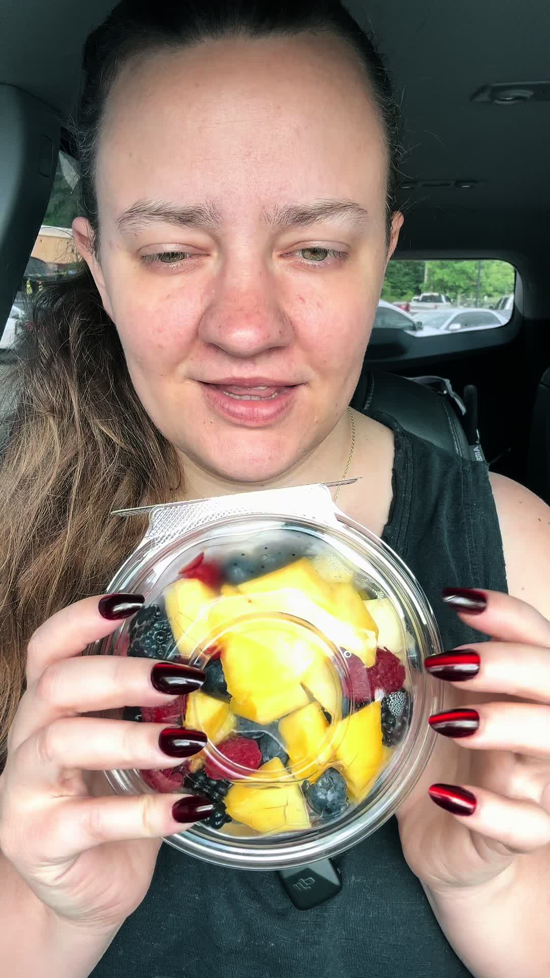 @eatwithrae