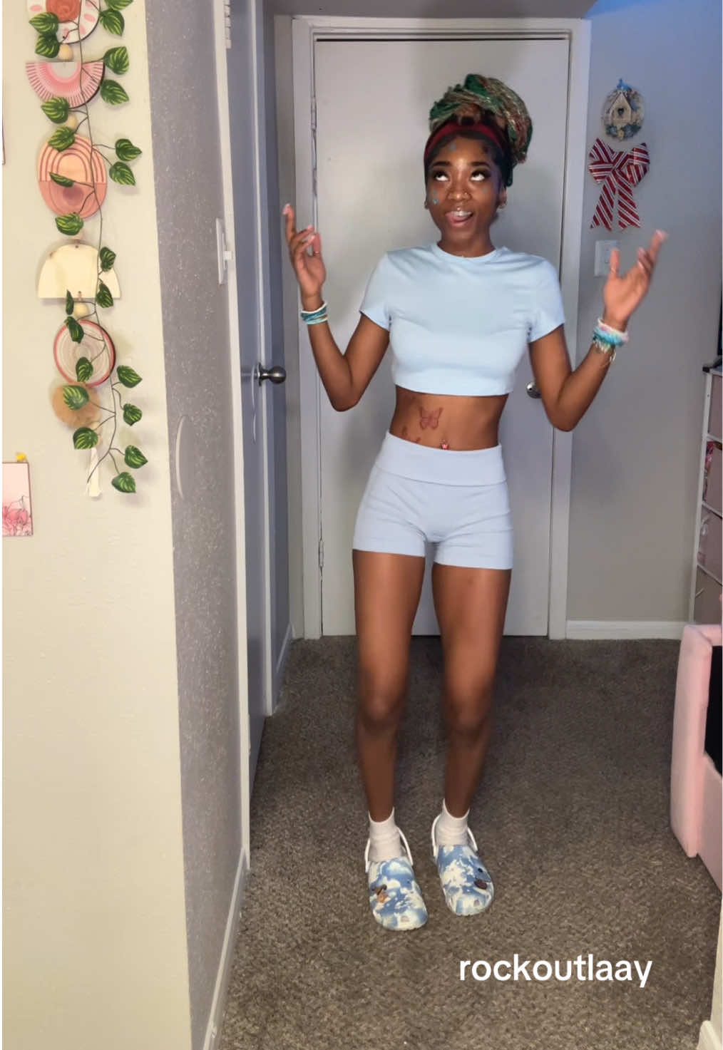 @rockoutlaay