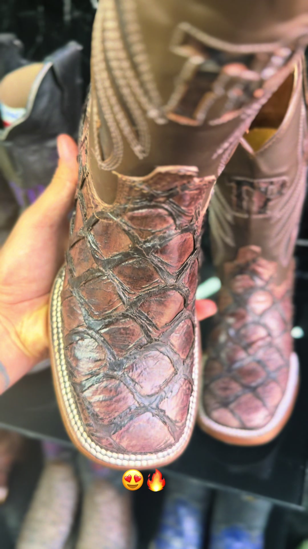 @“TOPA BOOTS”