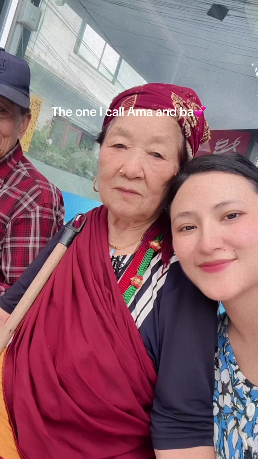 @Zasmine gurung
