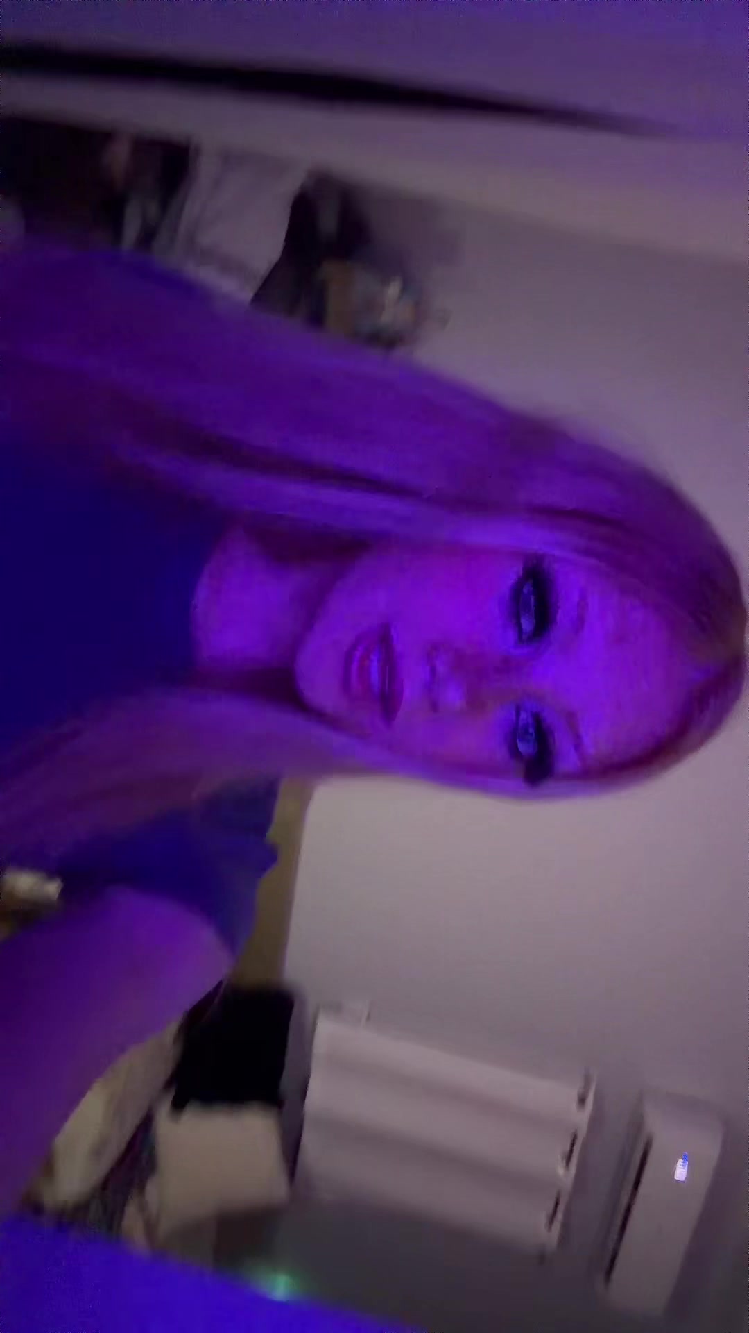 @💋