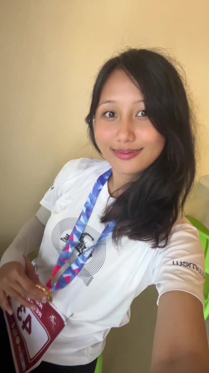 @སི་མོན། 🎀