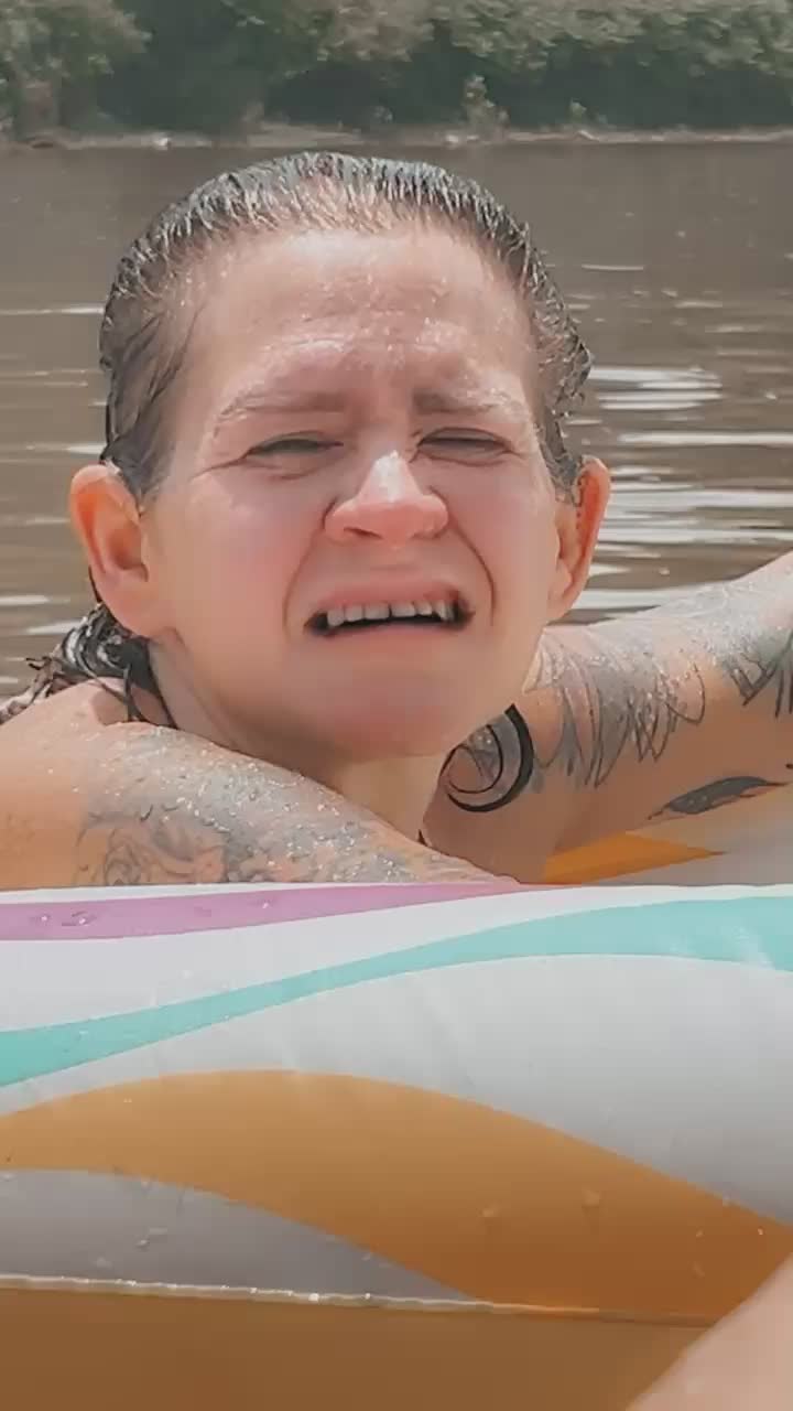 @Christie Lynn349