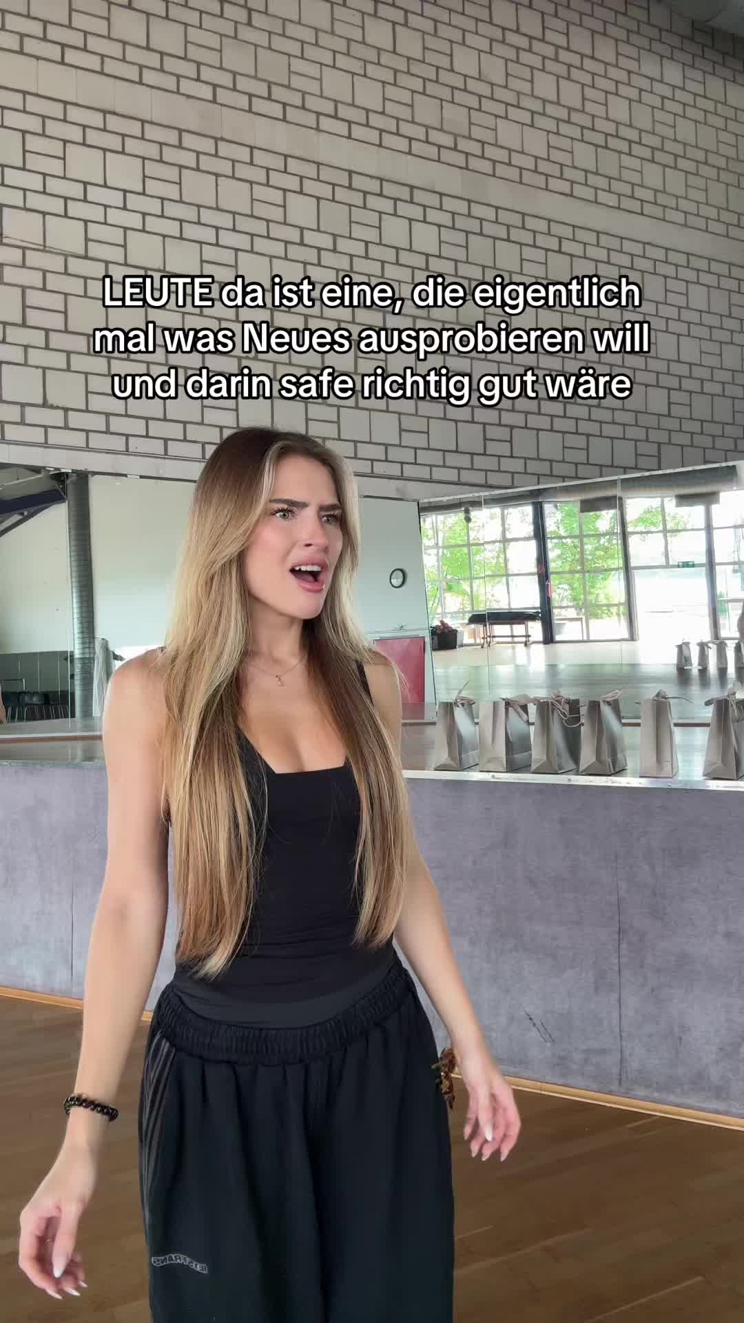 @Anna von Klinski