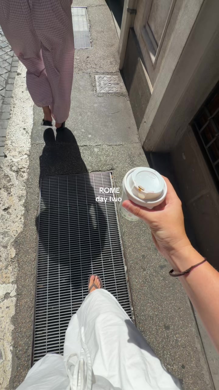 @charlizewalker