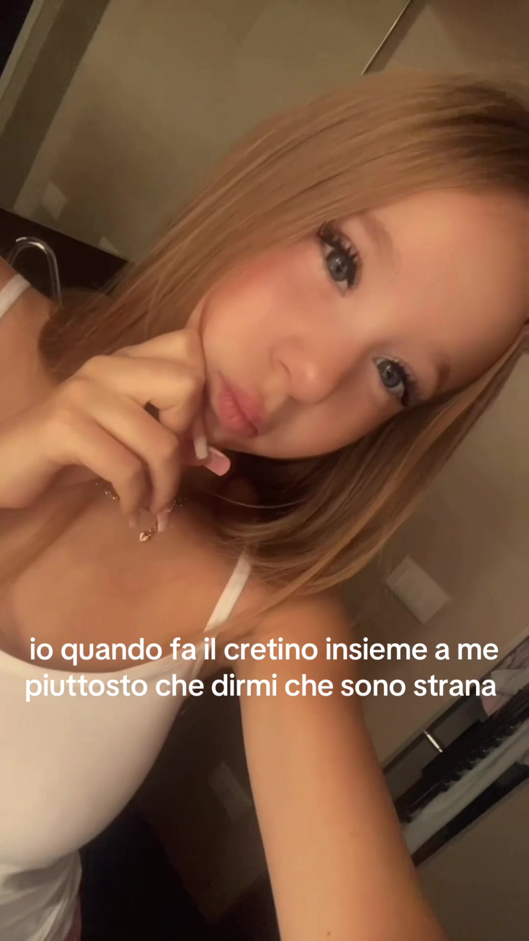 @nicole👻💕