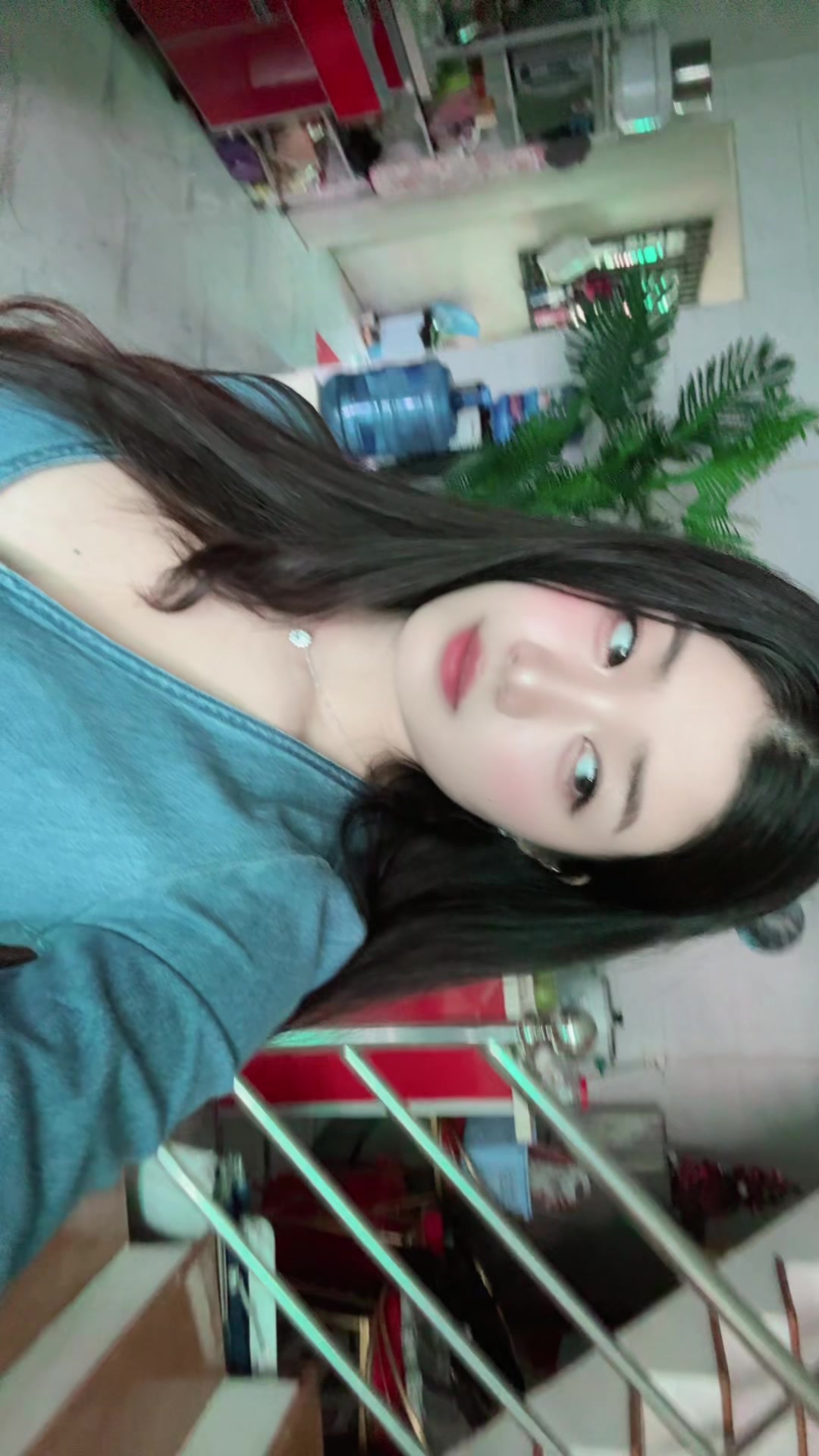 @yOOnkHIn LAY