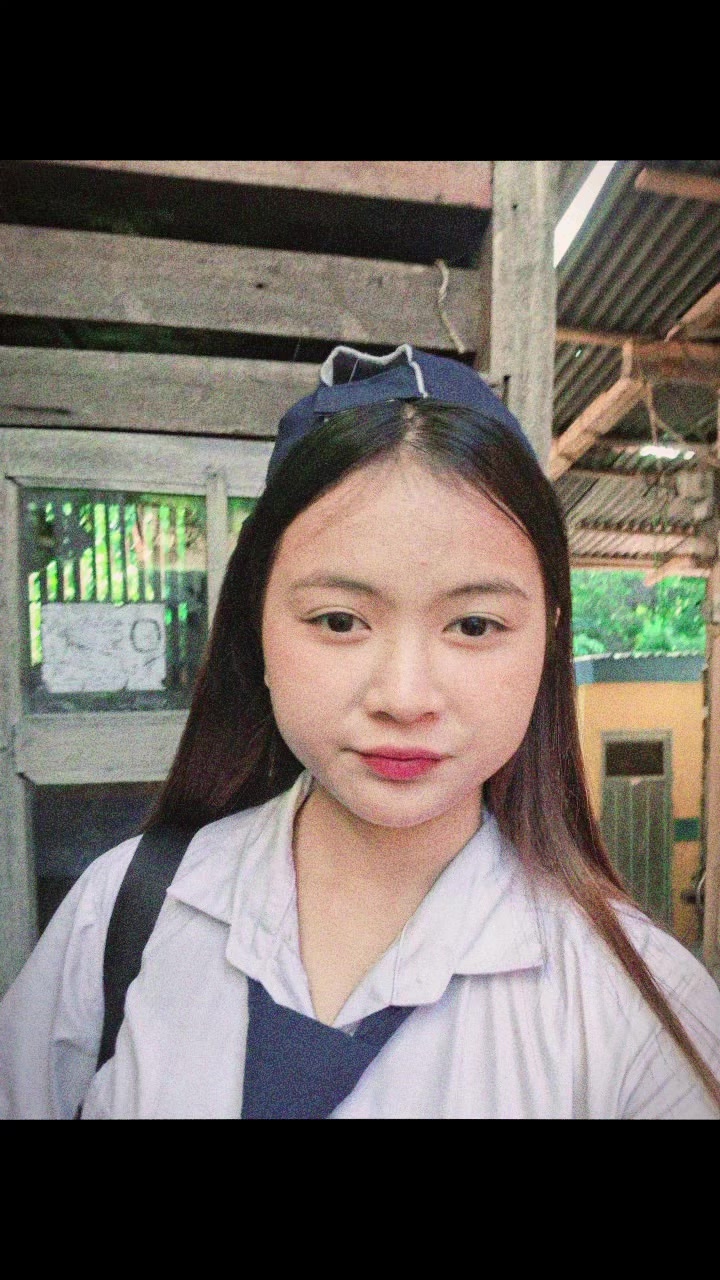@𝐁T̸ | F L Y Y