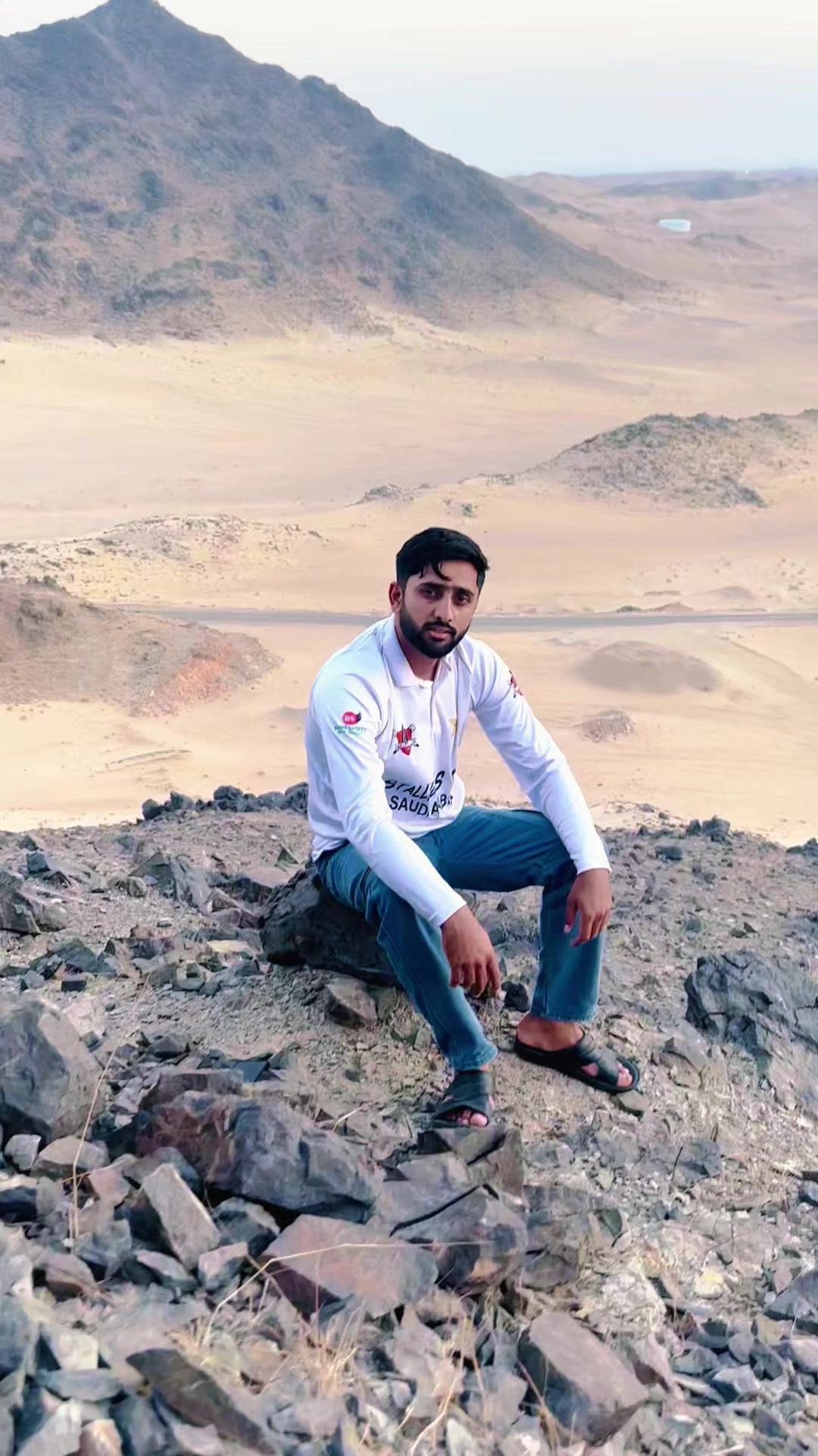 @ٱسامہ زمان✨🖤