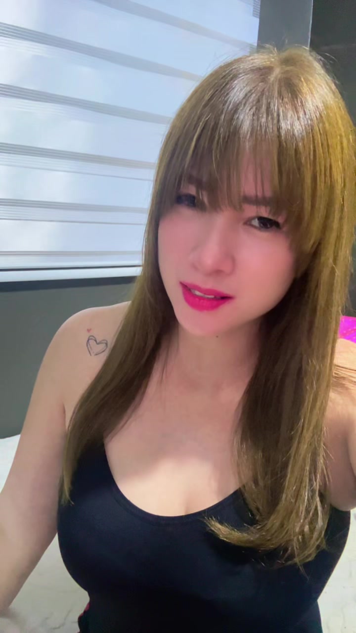 @unnieCath