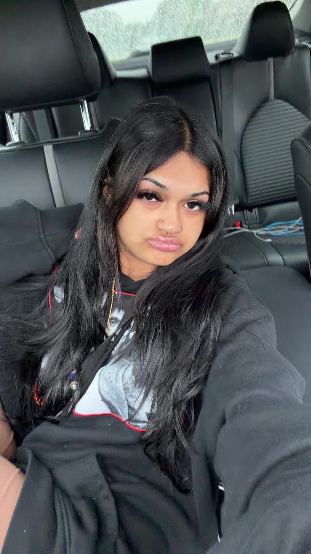 @Alyanna