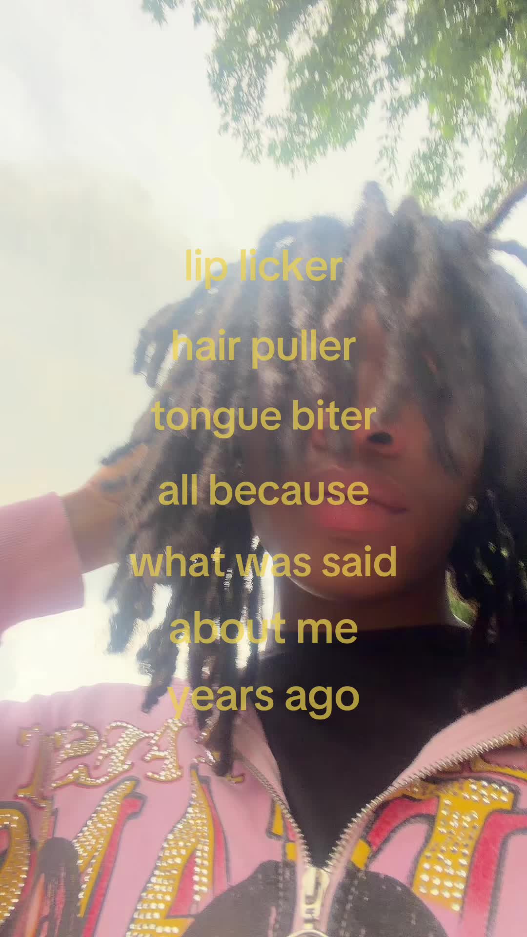@️