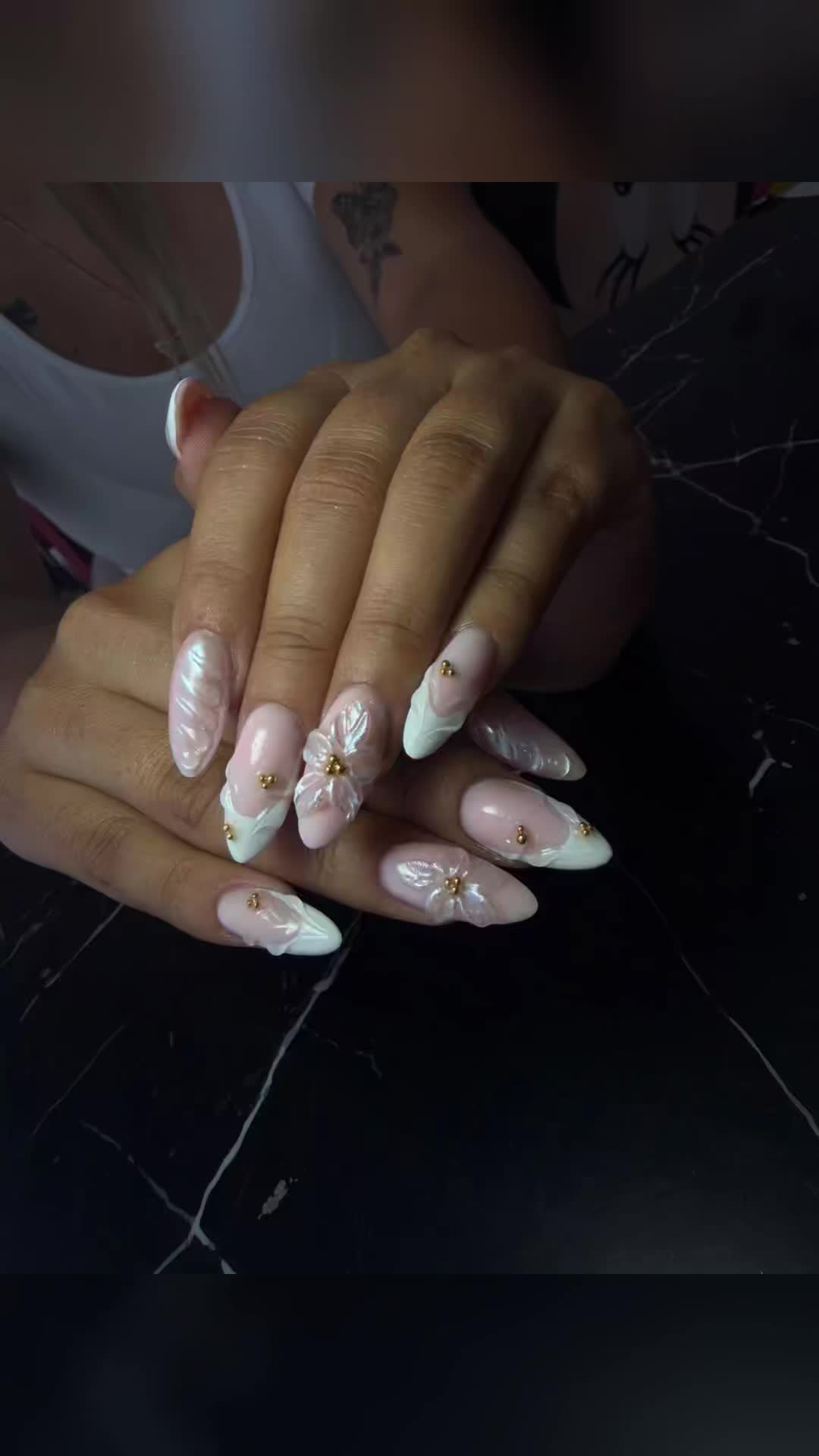 @𝓥𝓪𝓵𝓮𝓷𝓽𝓲𝓷𝓪🦋