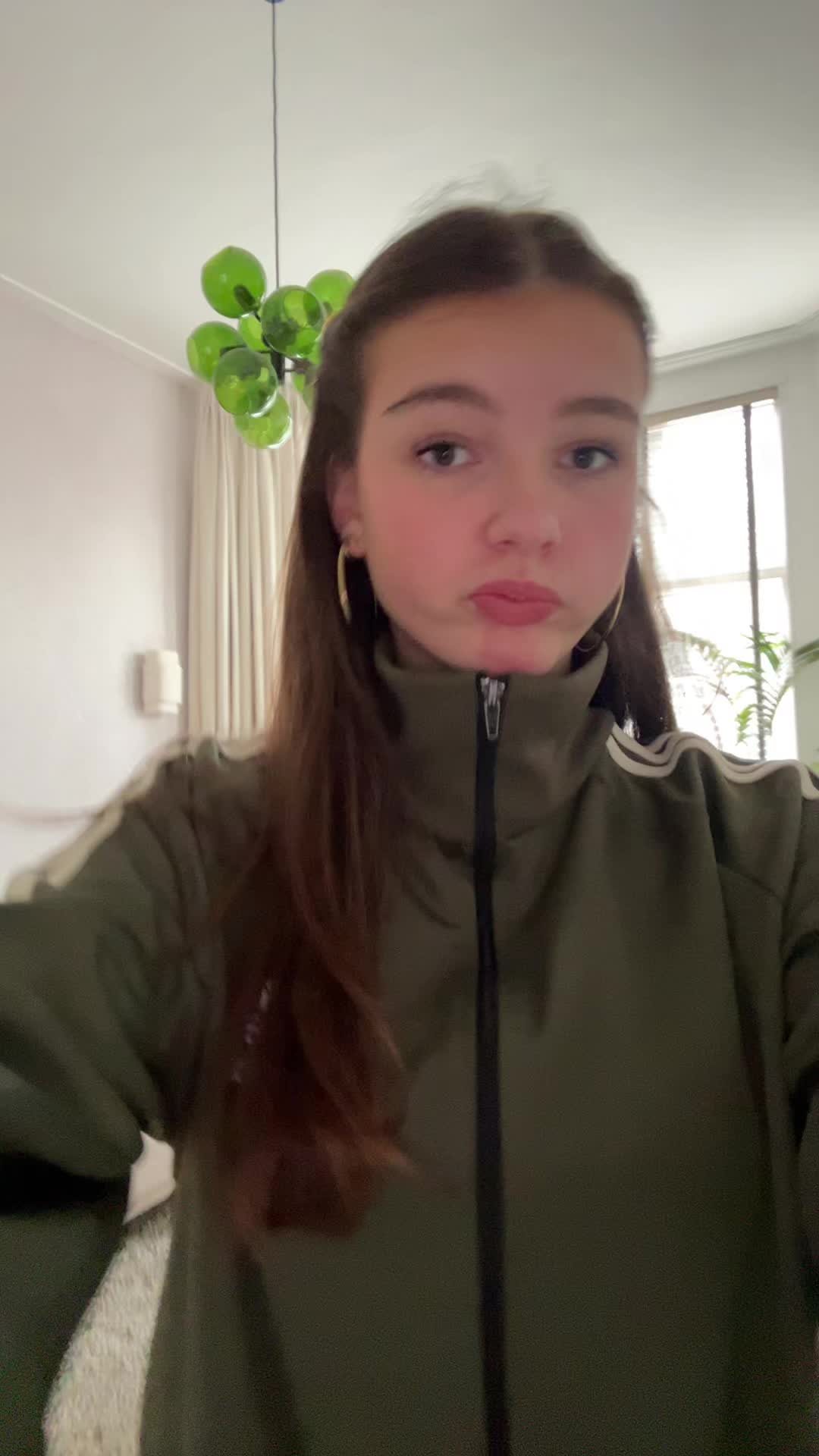 @Leonoravdg💫