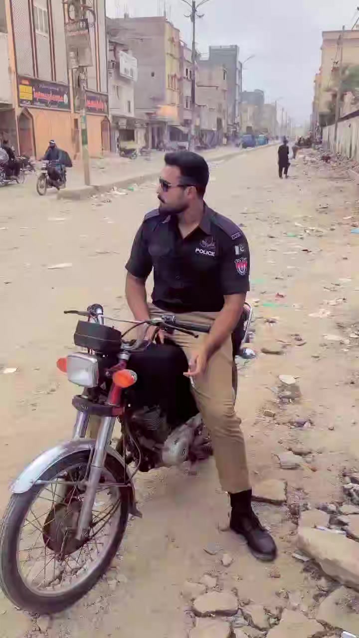 @ملک احمد 🥊👮