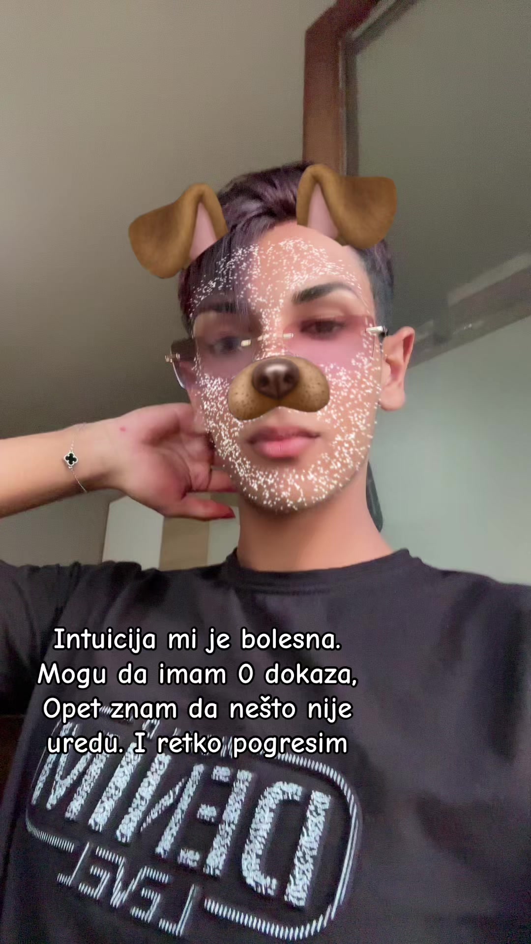 @𝓜𝓪𝓴𝔂🥀