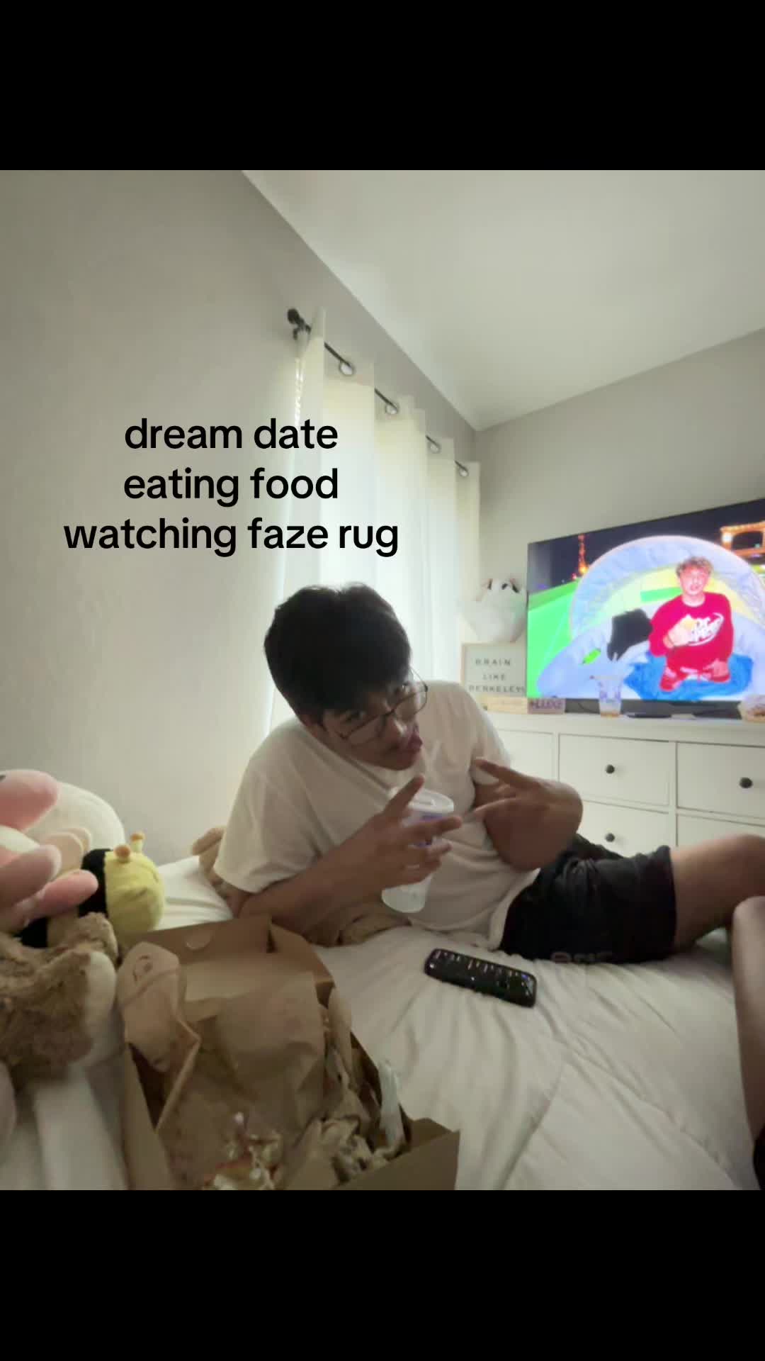 @ximena