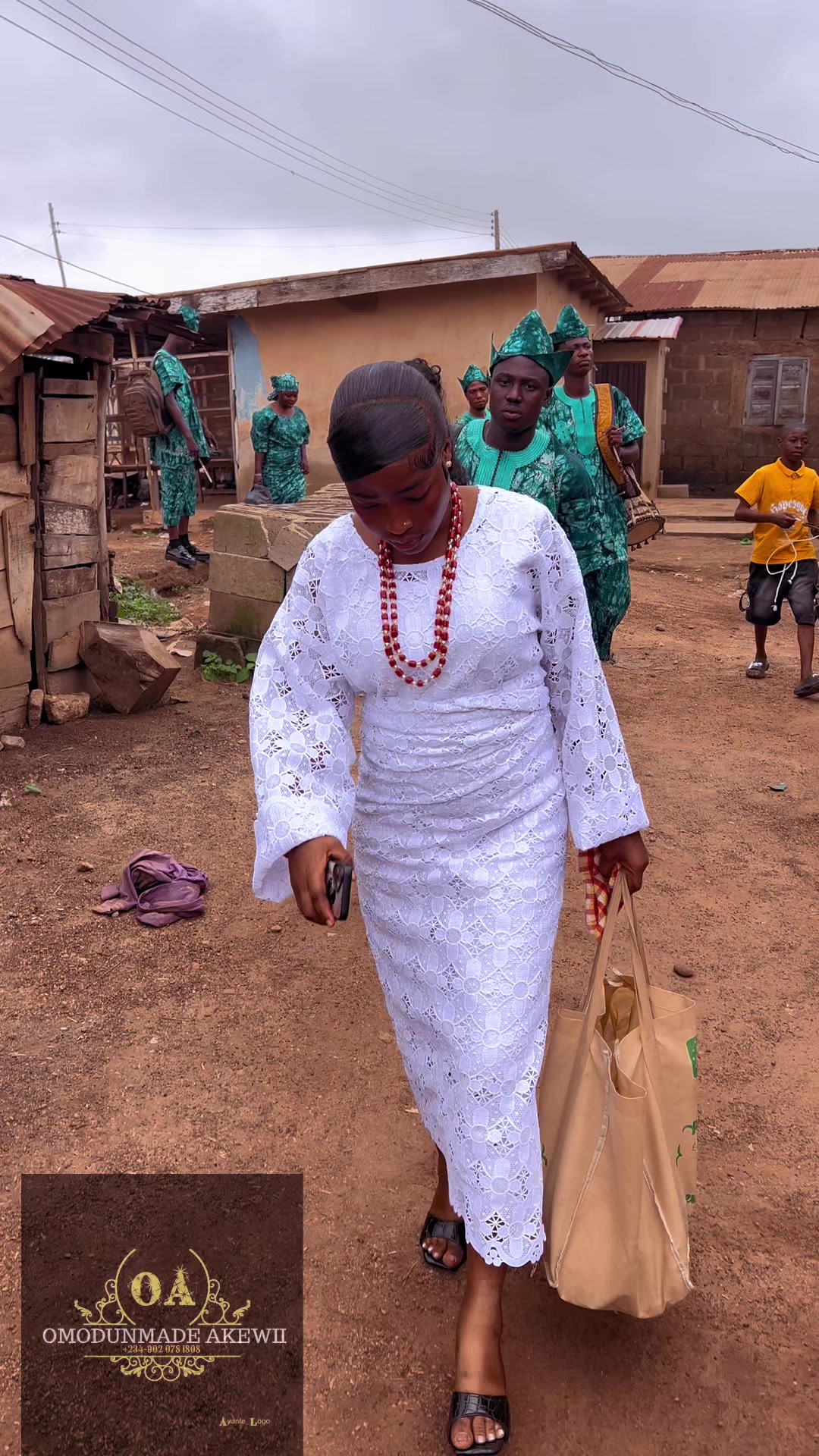 @OMODUNMADE AKÉWÌ