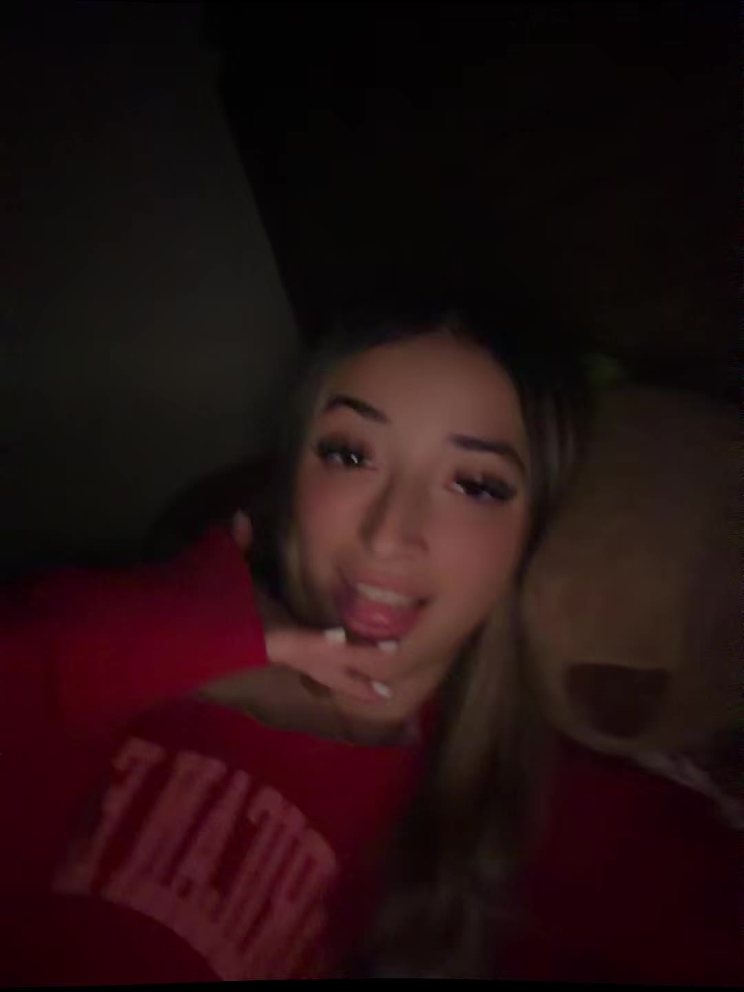 @urfavoritelatina_