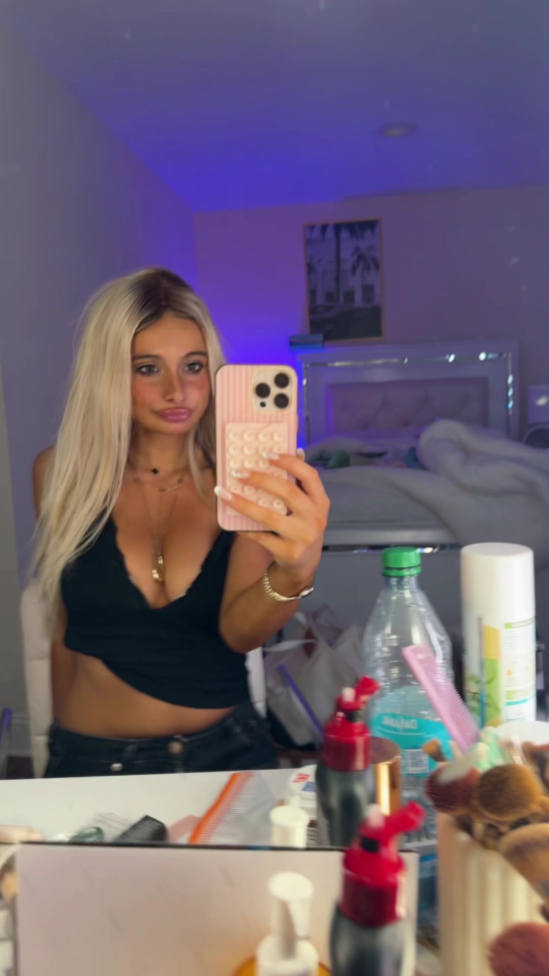 @𝐋𝐈𝐋𝐘 🪽