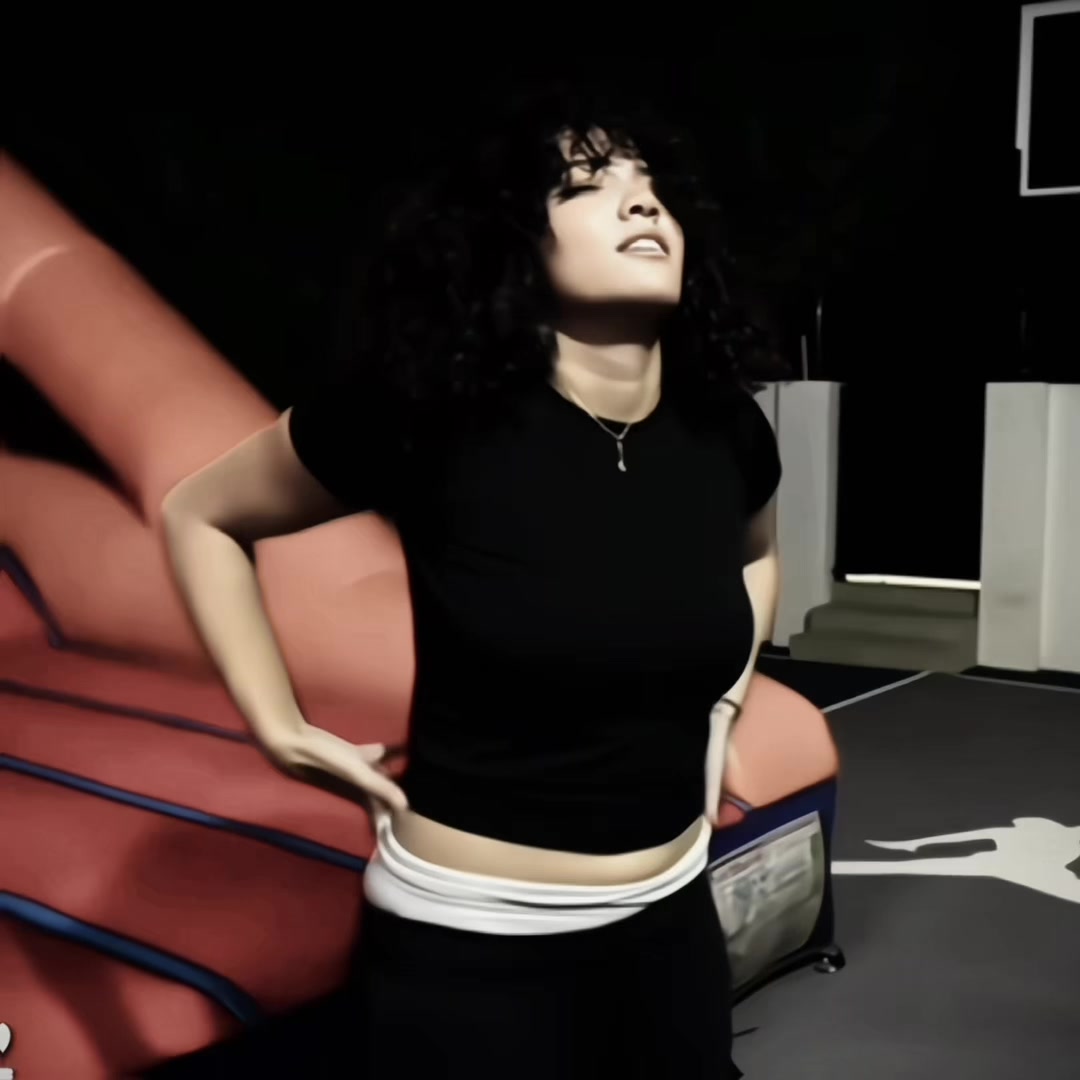 @🕷️