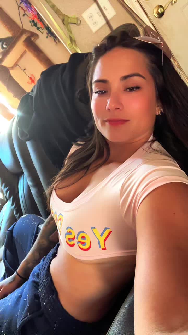 @Countrylust0