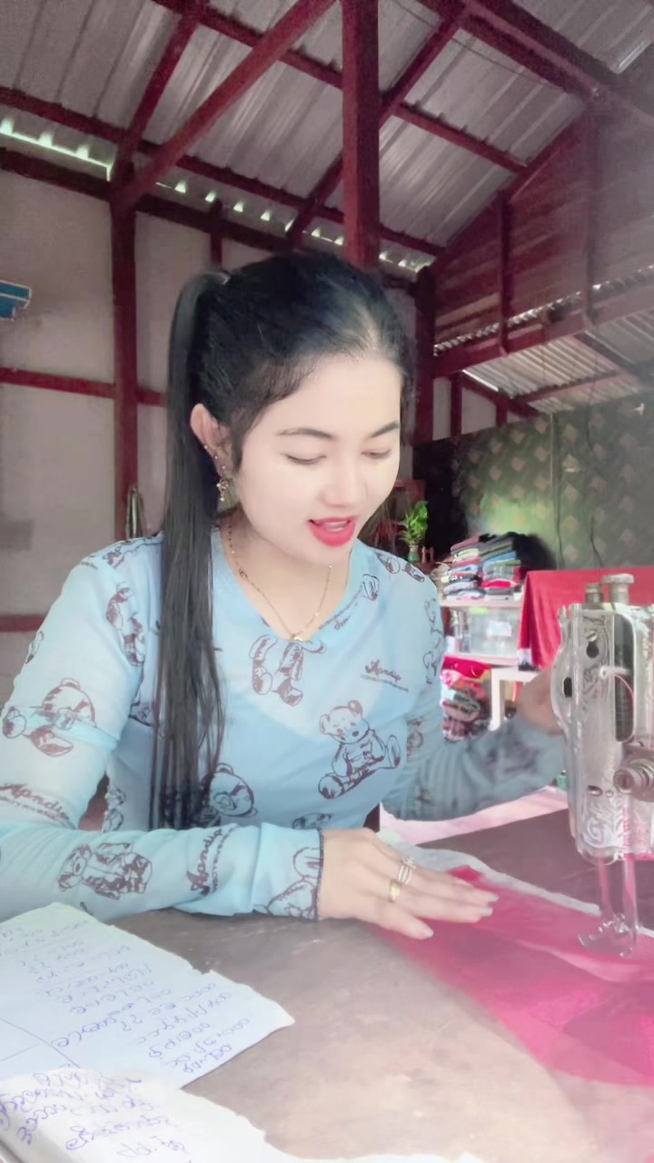 @💞July Moe💞(12/)ဒရယ်လူးသူ💞
