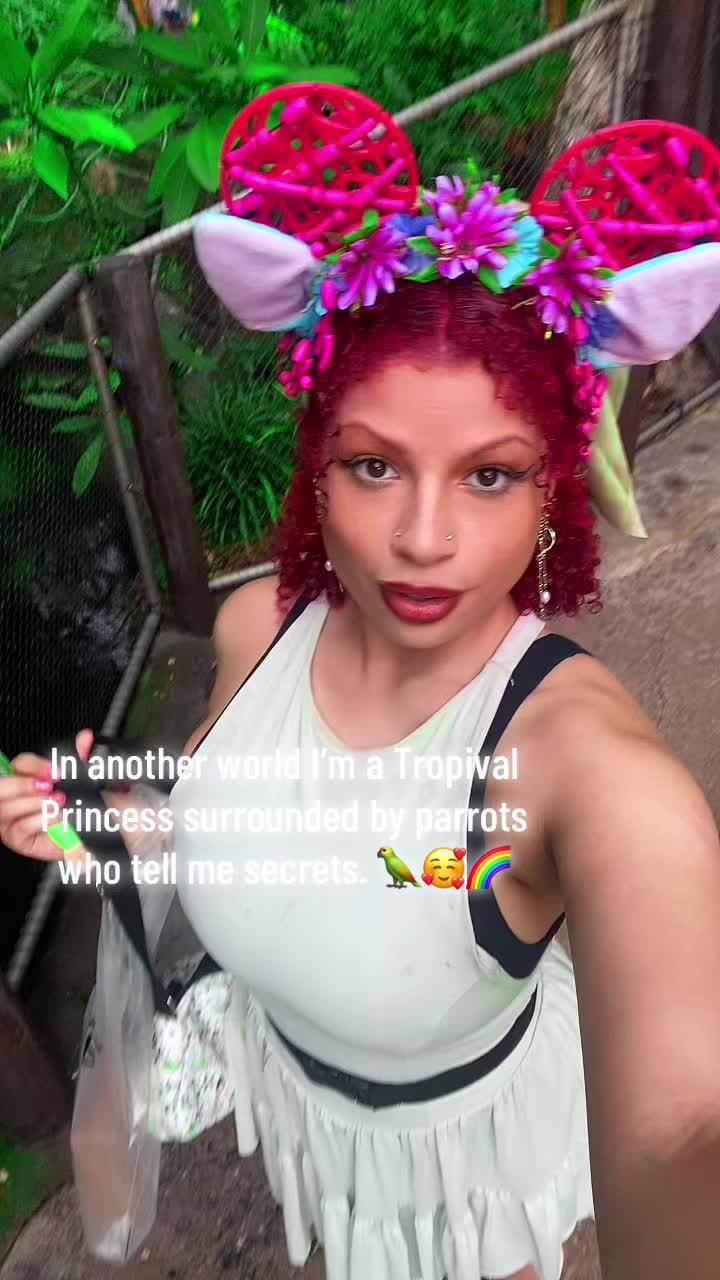 @VivianTheSharkSlayer