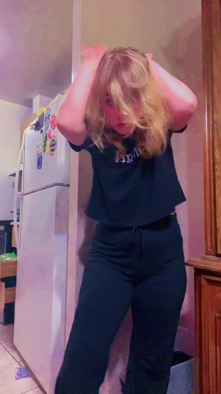 @ashleycland