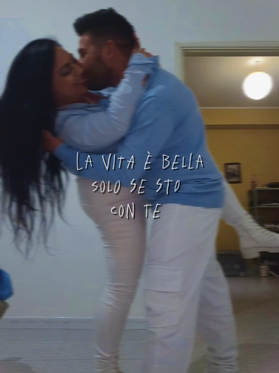 @Debora🎀✨️