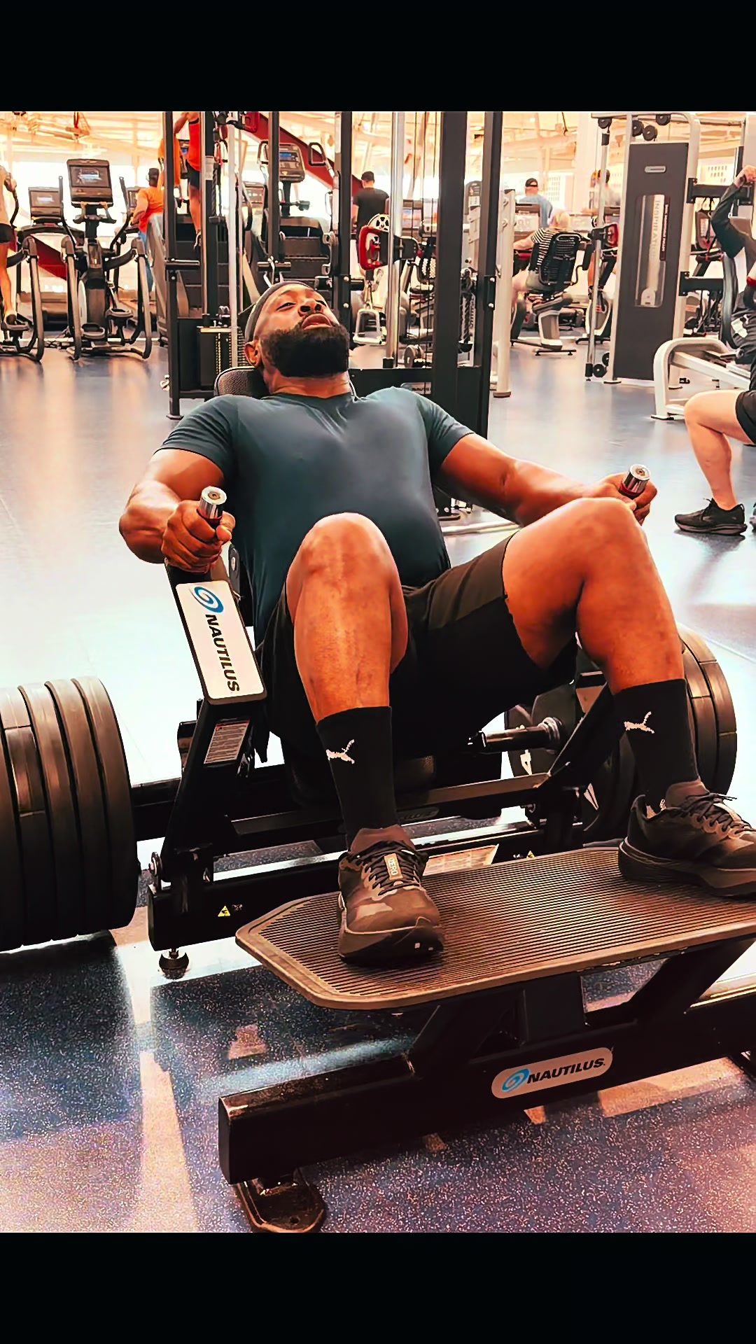 @EL.B-FIT