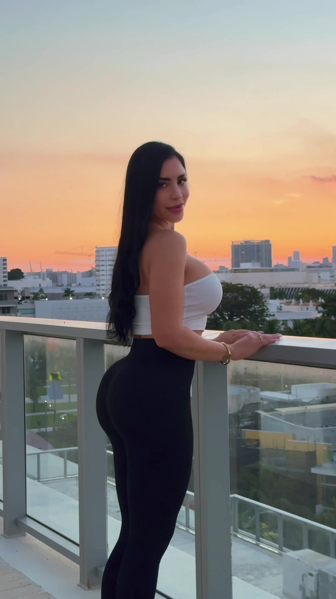 @Sabrina