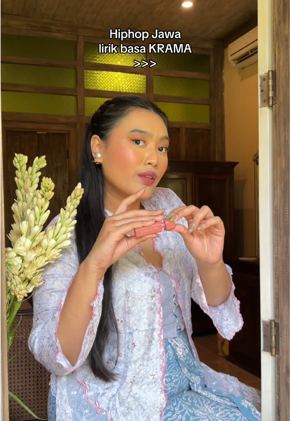 @Mbak Yu — Berkebaya 🪷